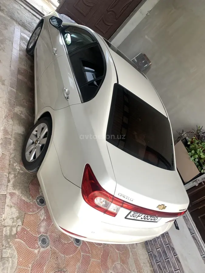 Chevrolet Epica 2010 — 4