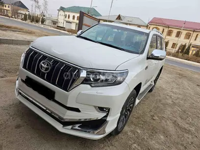 Белый Toyota Land Cruiser Prado 2024 года, КПП Автомат, в Ташкент за 77 000 y.e. id5161371