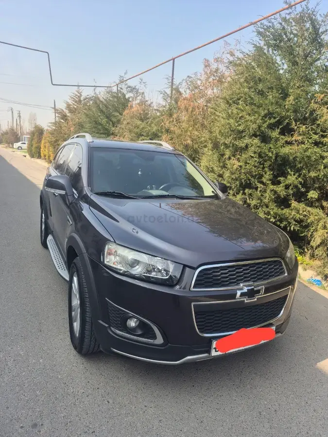 Chevrolet Captiva — 10