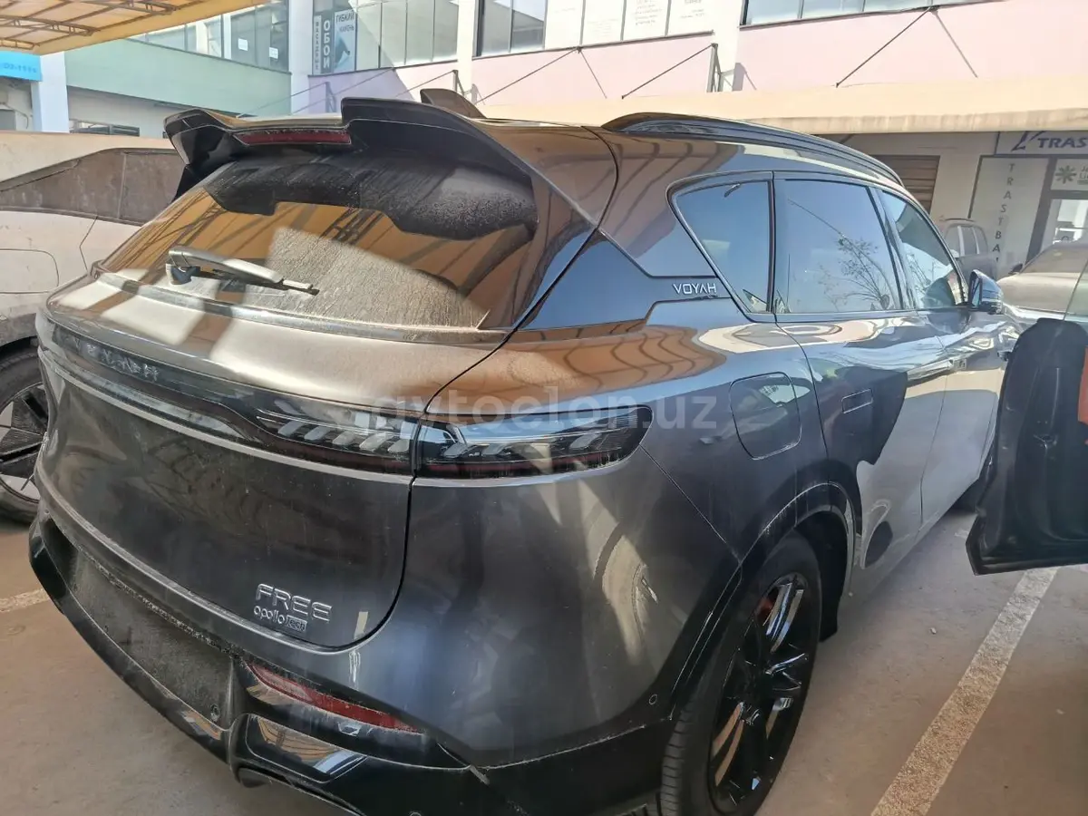 Voyah Free 2025 — 4