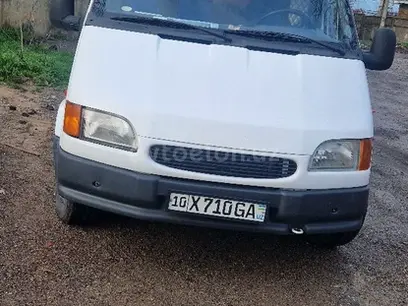 Ford 1993 года, в Ташкент id5001001