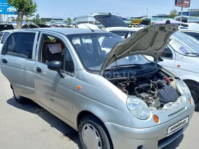 Серебристый Chevrolet Matiz, 2 позиция 2006 года, КПП Механика, в Ташкент за 2 500 y.e. id5214896