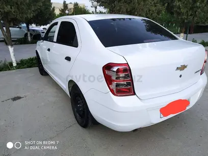 Белый Chevrolet Cobalt, 2 позиция 2019 года, КПП Механика, в Термезский район за ~9 910 y.e. id5087940