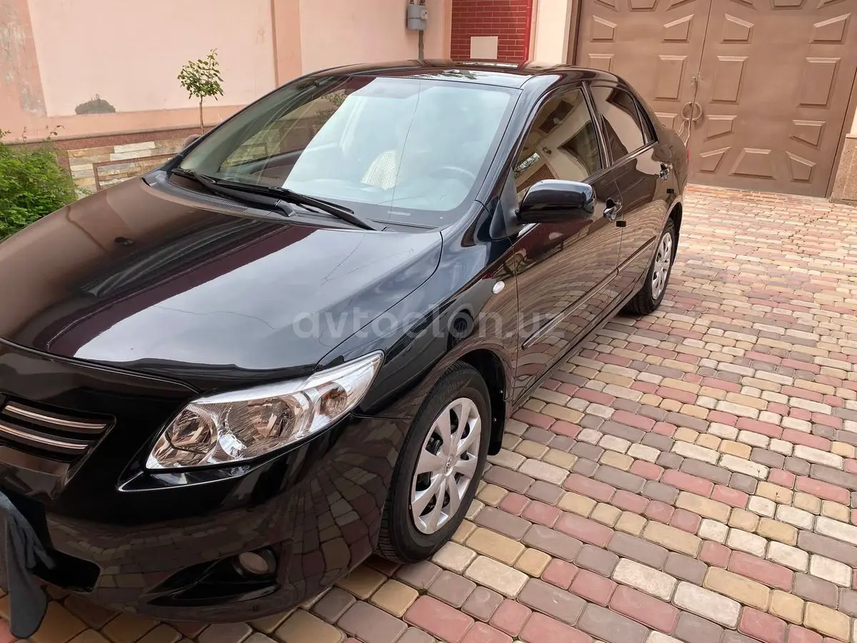 Toyota Corolla — 4