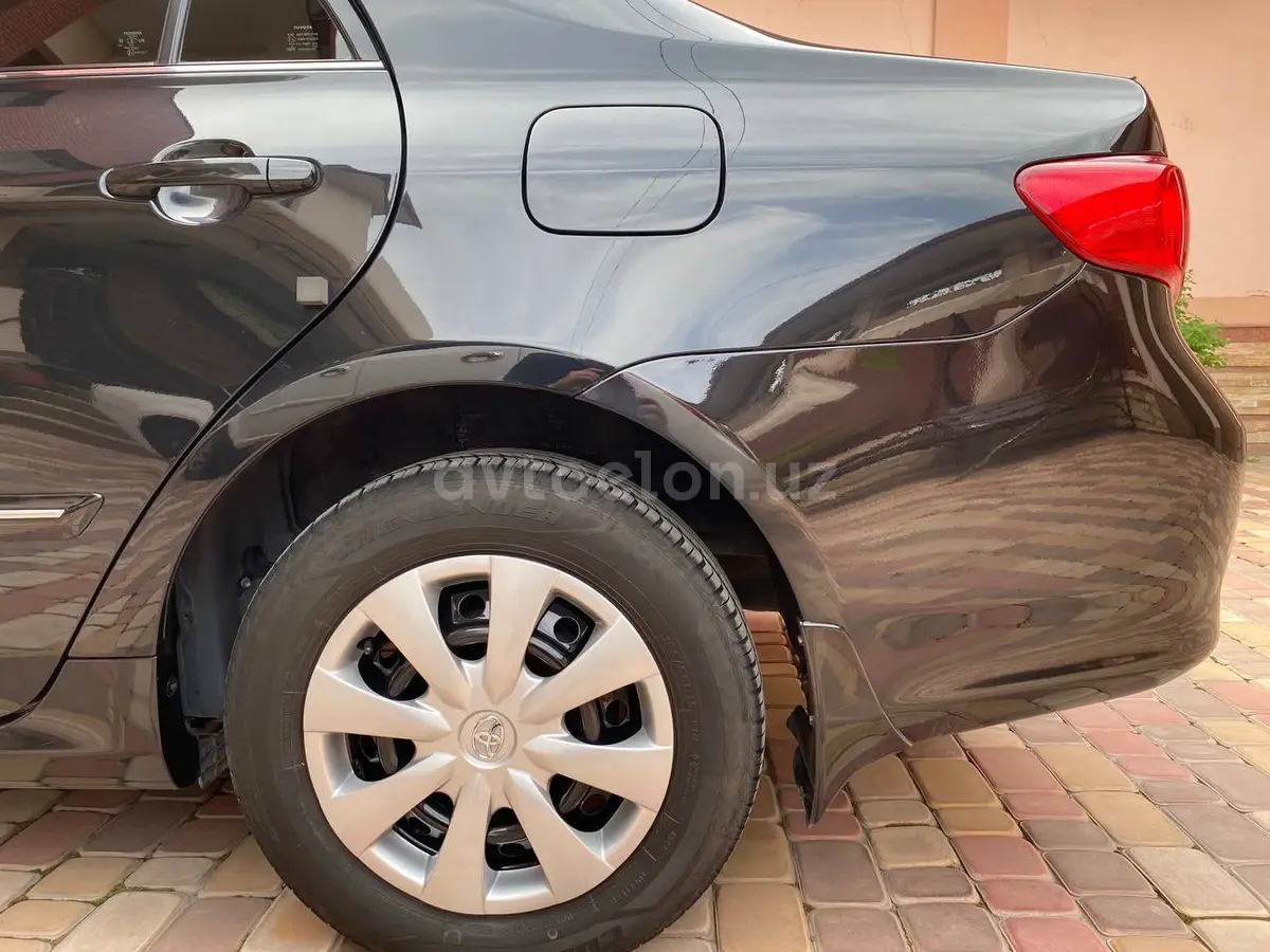 Toyota Corolla — 7