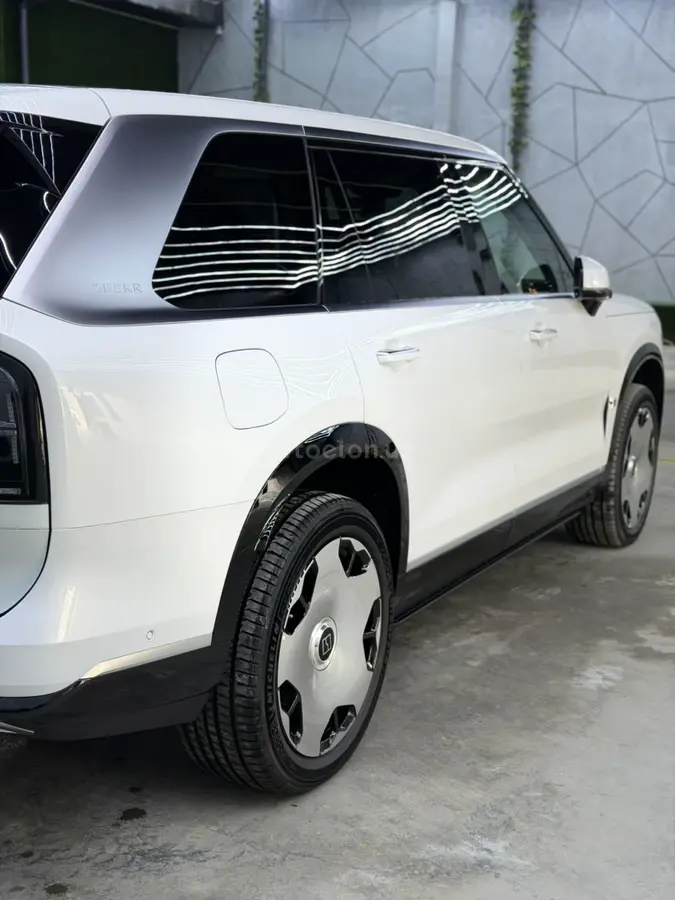 Zeekr 9X 2025 — 2