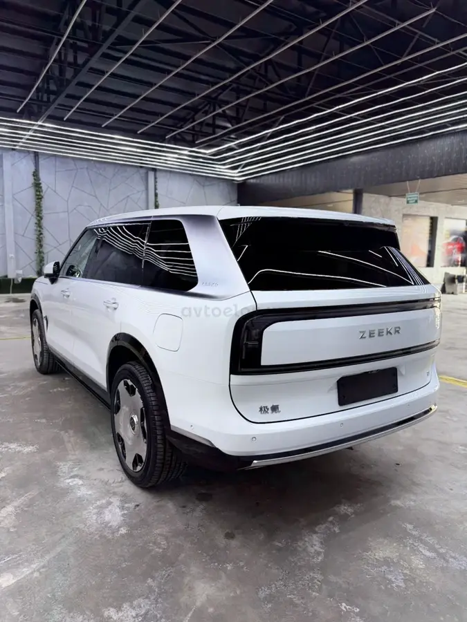 Zeekr 9X 2025 — 4