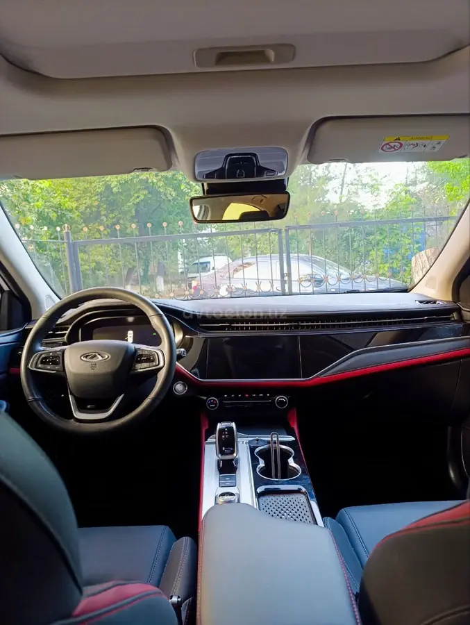 Chery Arrizo 6 Pro — 4