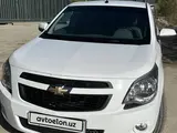Oq Chevrolet Cobalt, 2 pozitsiya 2018 yil, КПП Mexanika, shahar Amudaryo tumani uchun ~9 896 у.е. id5026266