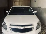 Белый Chevrolet Cobalt, 4 позиция 2018 года, КПП Автомат, в Ташкент за 10 800 y.e. id5033858, Фото №1