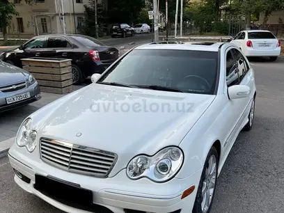 Белый Mercedes-Benz C 230 2006 года, КПП Автомат, в Ташкент за 16 200 y.e. id5207320
