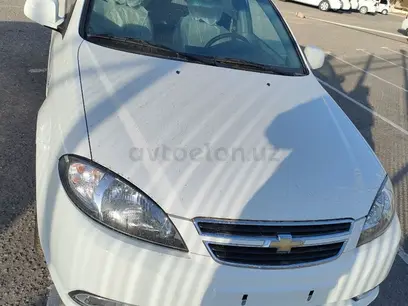 Белый Chevrolet Gentra, 3 позиция 2024 года, КПП Автомат, в Бухара за ~13 380 y.e. id4435670