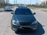 Мокрый асфальт Chevrolet Gentra, 3 позиция 2018 года, КПП Автомат, в Ташкент за 10 900 y.e. id5036002, Фото №1
