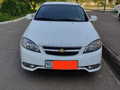 Белый Chevrolet Gentra, 3 позиция 2019 года, КПП Автомат, в Ташкент за 12 500 y.e. id4989558