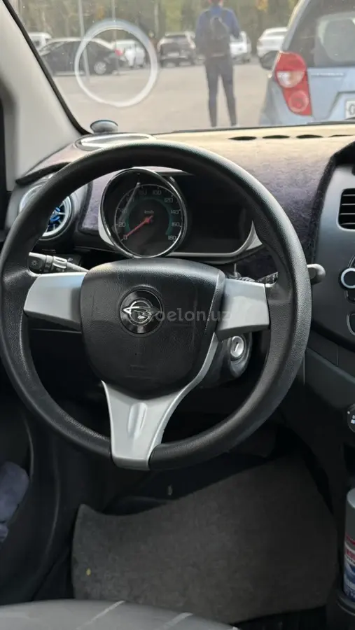 Chevrolet Spark — 2