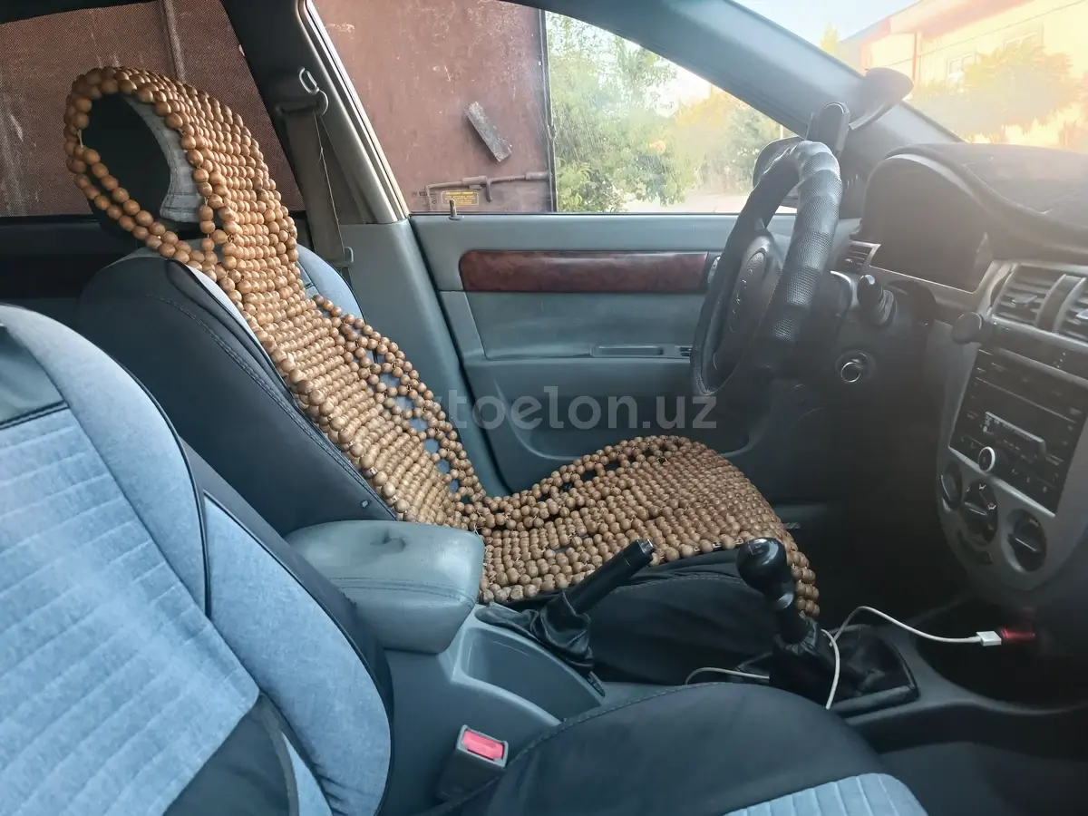 Daewoo Lacetti — 4