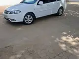 Белый Chevrolet Gentra, 2 позиция 2019 года, КПП Механика, в Сарыасийский район за ~10 229 y.e. id6491578, Фото №1
