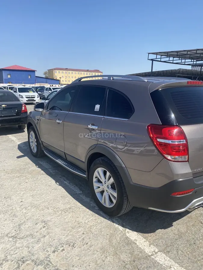Chevrolet Captiva 2015 — 4