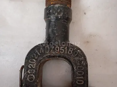Oldi buksirga oladigan rezbaly buksiri в Ташкент за ~20 y.e. id6340996