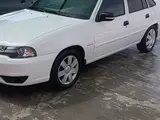 Белый Daewoo Nexia II, 4 позиция DOHC 2014 года, КПП Механика, в Самарканд за 5 500 y.e. id6460482, Фото №1