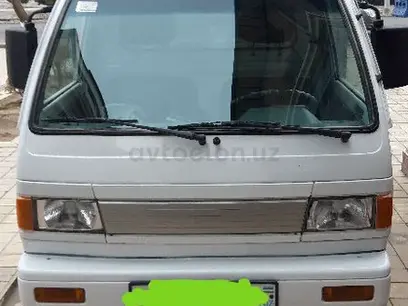 Белый Chevrolet Labo 2012 года, КПП Механика, в Джизак за 7 200 y.e. id4988575