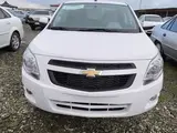 Белый Chevrolet Cobalt, 2 позиция 2024 года, КПП Механика, в Джизак за 12 700 y.e. id5032126, Фото №1