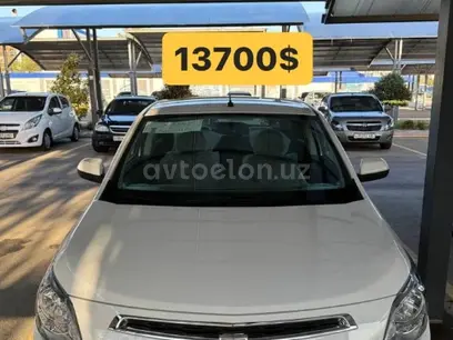Белый Chevrolet Cobalt, 4 позиция 2024 года, КПП Автомат, в Ташкент за 13 700 y.e. id4944766