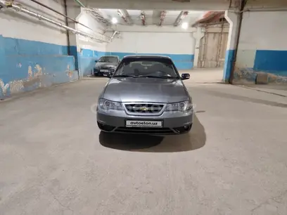 Мокрый асфальт Chevrolet Nexia 2, 4 позиция SOHC 2014 года, КПП Механика, в Ташкент за 5 500 y.e. id5198567