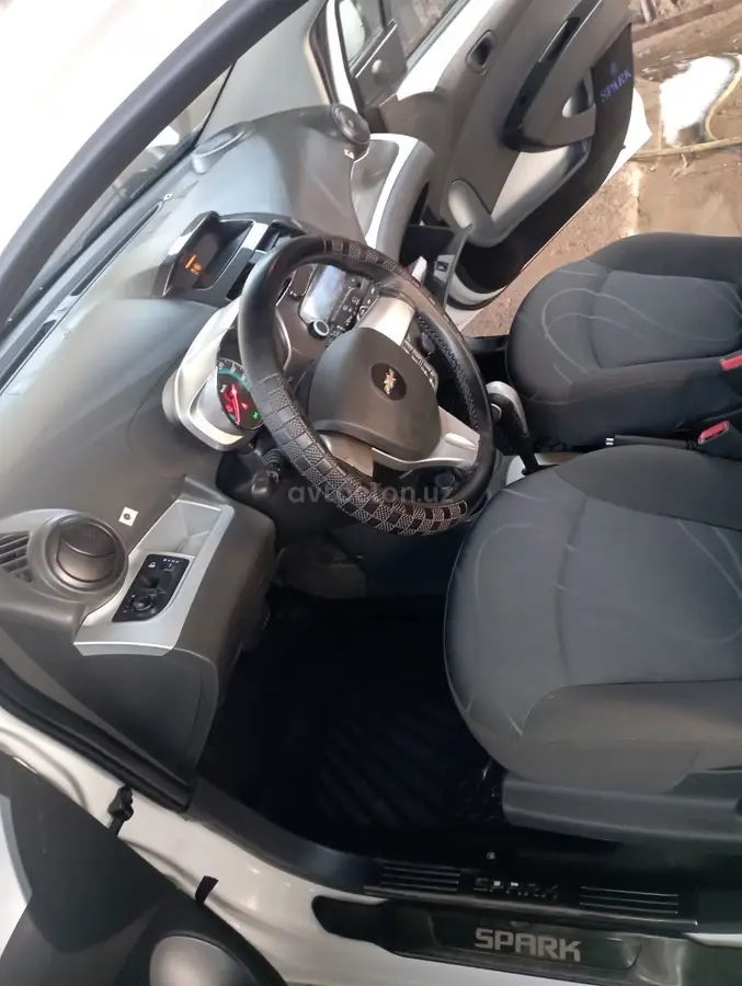 Chevrolet Spark 2021 — 2