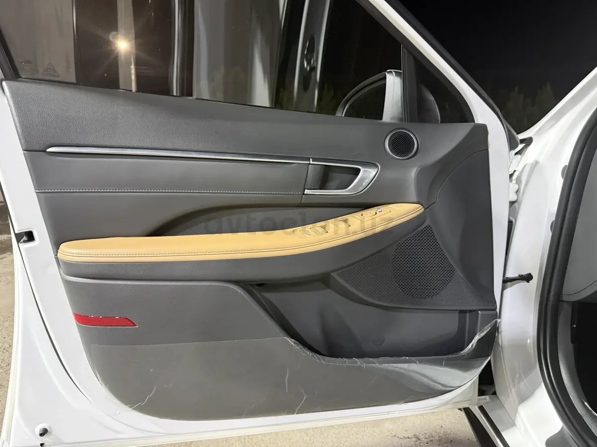 Hyundai Sonata — 6