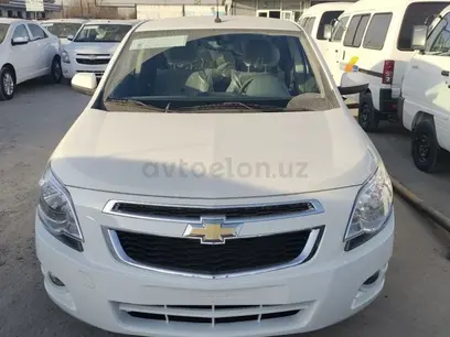 Белый Chevrolet Cobalt, 4 позиция 2024 года, КПП Автомат, в Шурчинский район за 13 800 y.e. id4976204