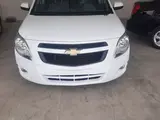 Белый Chevrolet Cobalt, 4 позиция 2024 года, КПП Автомат, в Ташкент за ~13 200 y.e. id5031866, Фото №1