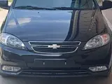 Черный Chevrolet Gentra, 3 позиция 2024 года, КПП Автомат, в Навои за 10 000 y.e. id5024885, Фото №1