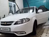 Белый Chevrolet Gentra, 3 позиция 2020 года, КПП Автомат, в Наманган за 13 100 y.e. id5030315, Фото №1