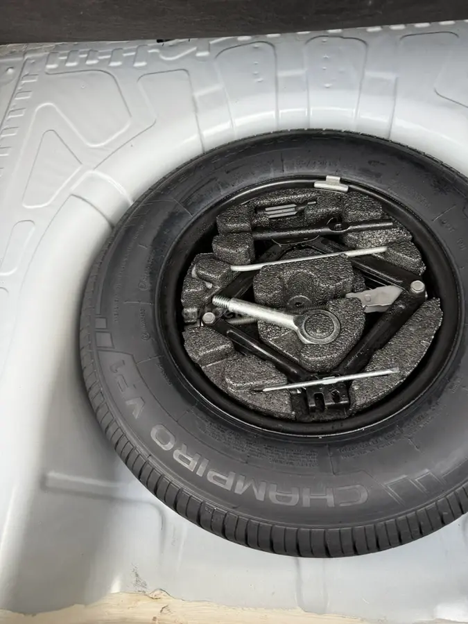 Chevrolet Cobalt 2024 — 4