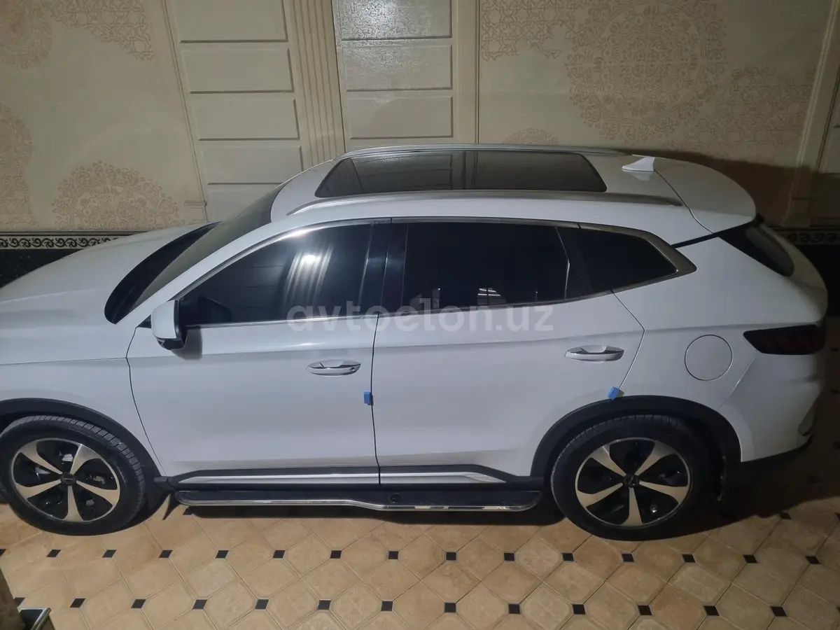 BYD Song Plus DM-i — 3