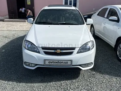 Белый Chevrolet Gentra, 3 позиция 2021 года, КПП Автомат, в Беруни за 13 100 y.e. id5125541