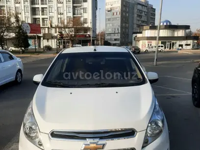 Oq Chevrolet Spark, 3 pozitsiya 2014 yil, КПП Mexanika, shahar Toshkent uchun 7 900 у.е. id5166602