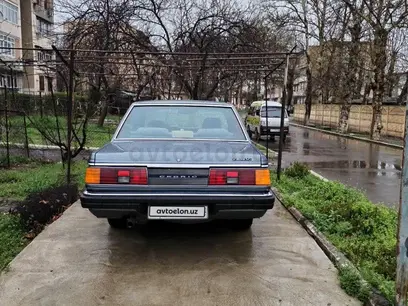 Mokriy asfalt Nissan Cedric 1984 yil, КПП Avtomat, shahar Toshkent uchun 7 000 у.е. id2590149