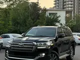 Toyota Land Cruiser 2019 года, в Ташкент за 80 000 y.e. id6326217, Фото №1