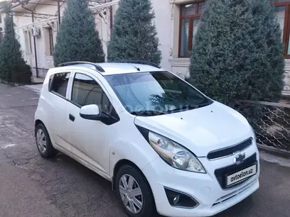 Белый Chevrolet Spark, 2 позиция 2010 года, КПП Механика, в Ташкент за 4 300 y.e. id5225547