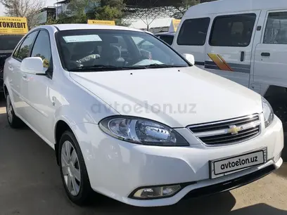 Белый Chevrolet Gentra, 1 позиция Газ-бензин 2020 года, КПП Механика, в Ташкент за 11 700 y.e. id4934781