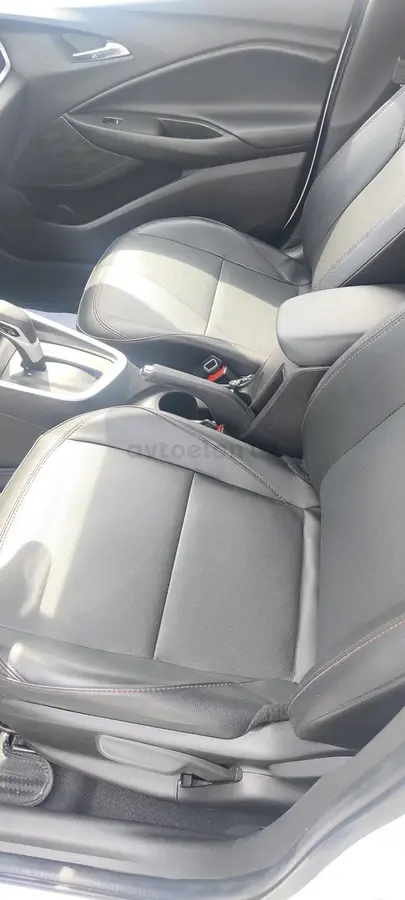 Chevrolet Onix 2024 — 4