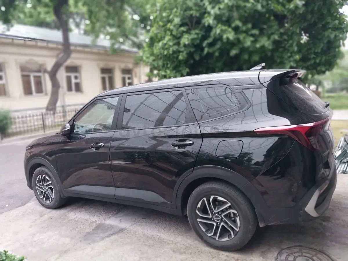 Kia Carens