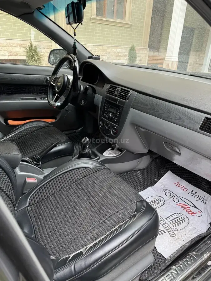 Daewoo Gentra — 10