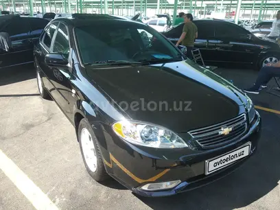 Черный Chevrolet Gentra, 3 позиция 2023 года, КПП Автомат, в Ташкент за 16 000 y.e. id5176771