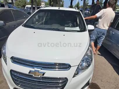 Белый Chevrolet Spark, 3 позиция 2015 года, КПП Механика, в Ташкент за 6 800 y.e. id5135426