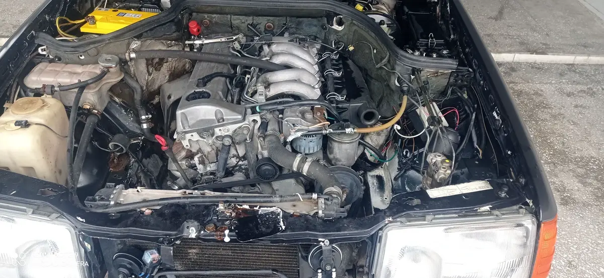 Mercedes-Benz E 240 — 4