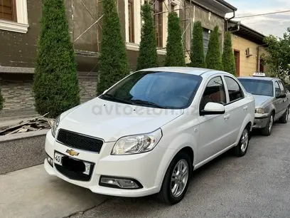 Белый Chevrolet Nexia 3, 4 позиция 2022 года, КПП Автомат, в Коканд за 11 200 y.e. id5190481
