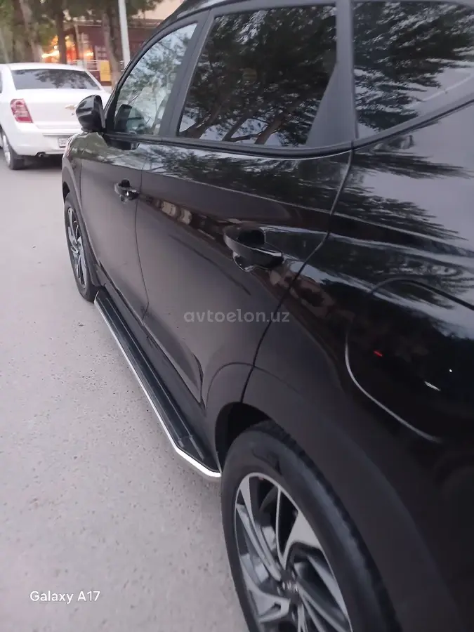 Hyundai Tucson — 4